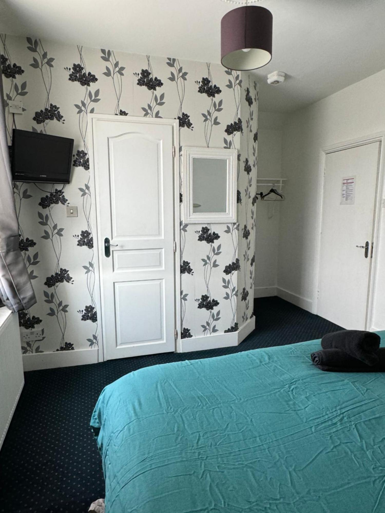 Aylesford Guesthouse ภายนอก รูปภาพ