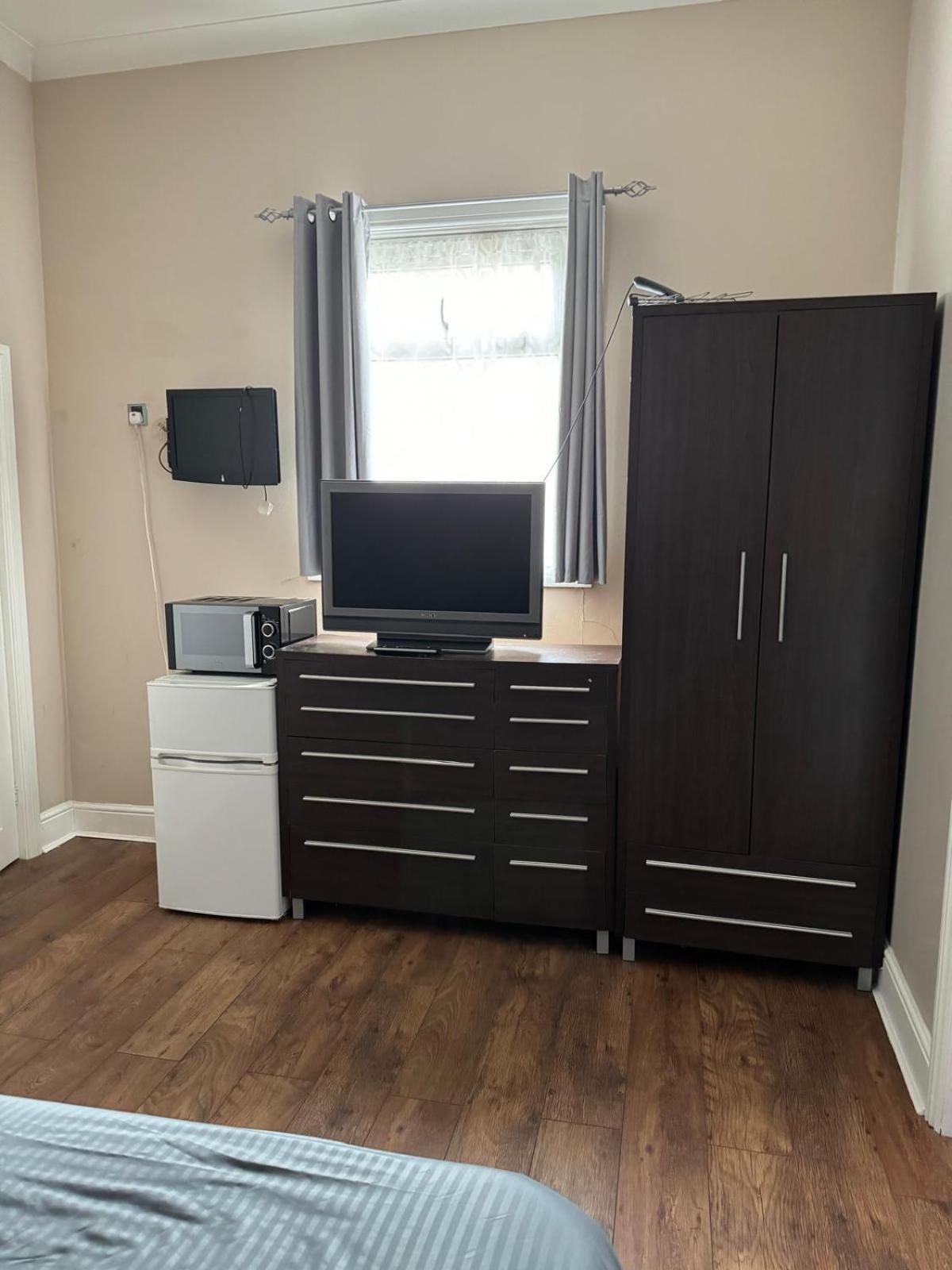 Aylesford Guesthouse ภายนอก รูปภาพ